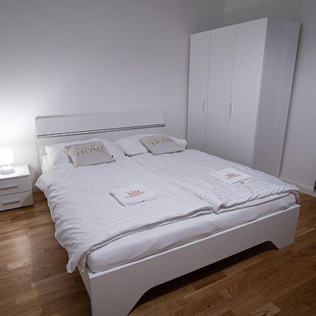 New Apartments Complex Prague Florenc Exterior foto