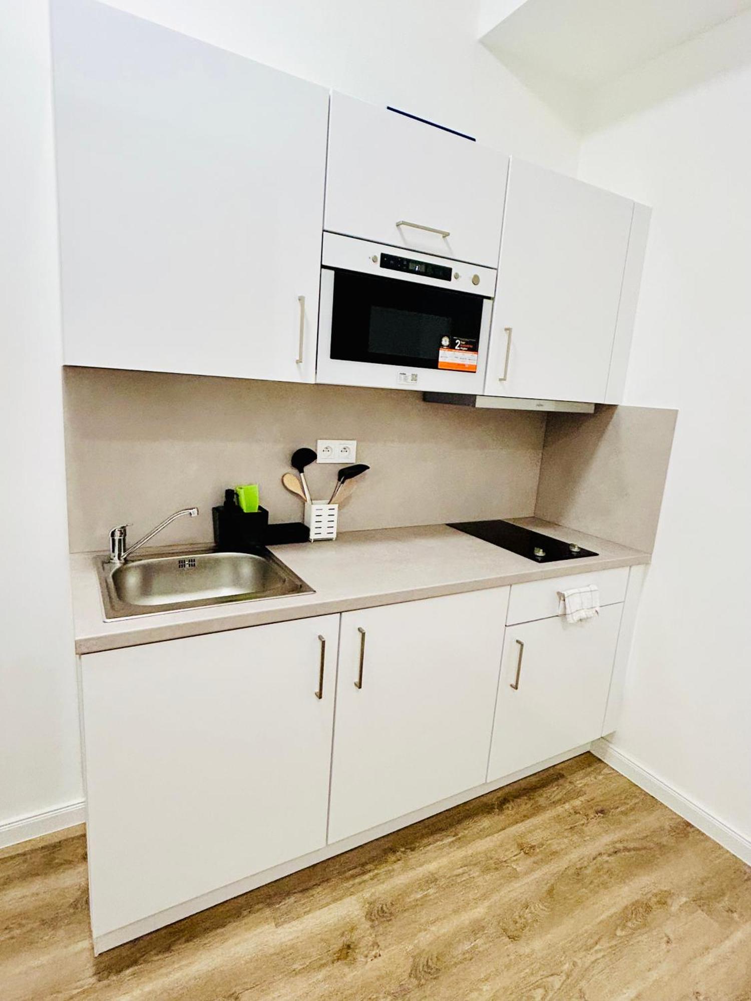 New Apartments Complex Prague Florenc Exterior foto